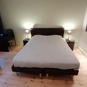 Studio met een Queen Size Bed